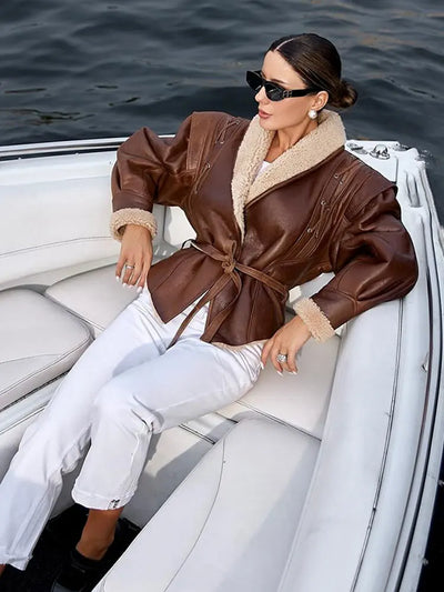 SARA – L'Élégance et le Confort en Toutes Circonstances